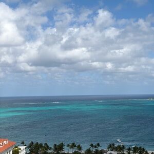 Meet your Posher, Kay